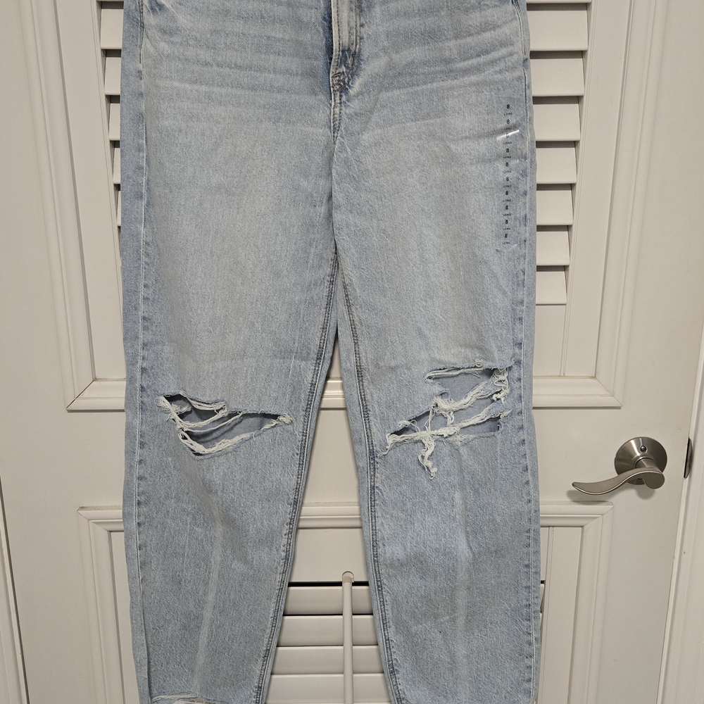 American Eagle Outfitters Light Blue Distressed Straight Baggy Jeans